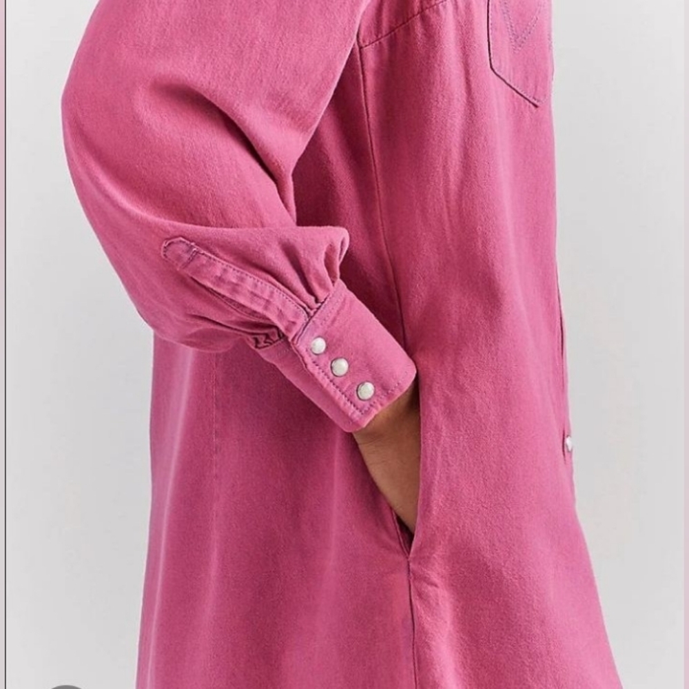 Wrangler Pink Barbie Denim Shirt Dress Sz S Western Cowgirl - Picture 4 of 8